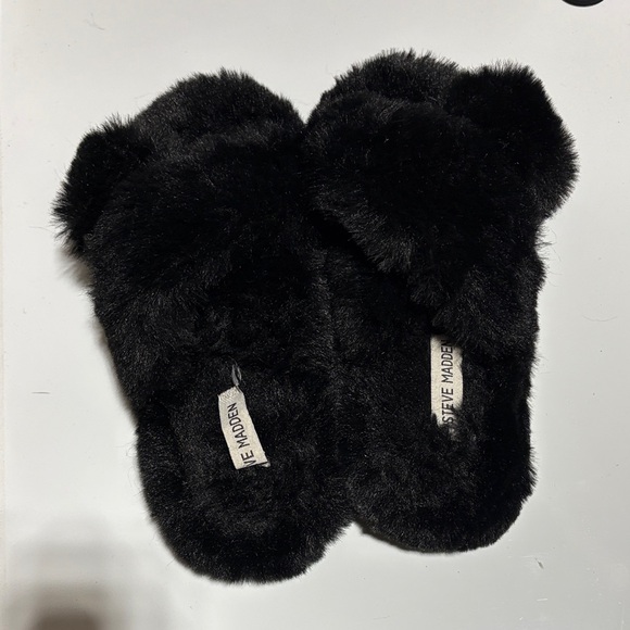 Steve Madden Plush Black Slippers main image 5